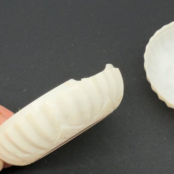 Vintage Lot of 4 Small Decorative Trinket Dishes Box Handcrafted Mix Styles - Picture 9 of 10